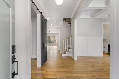 2547 Creekwood Terrace, Decatur, GA 30030 - Photo 5