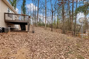 8755 Covestone Dr, Gainesville, GA 30506 - Photo 41