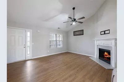 8755 Covestone Drive, Gainesville, GA 30506 - Photo 5