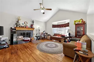 1400 Chalet Cir, Lawrenceville, GA 30043 - Photo 3