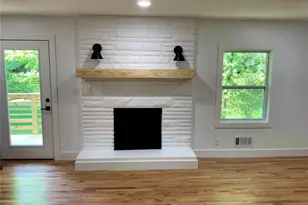 2800 Duke of Gloucester St, Atlanta, GA 30344 - Photo 3