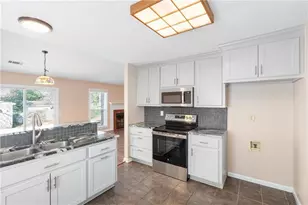 1441 Howard Way, Lawrenceville, GA 30043 - Photo 13