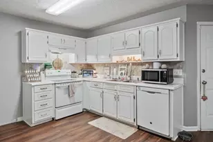 160 Azalea Dr, Winder, GA 30680 - Photo 7