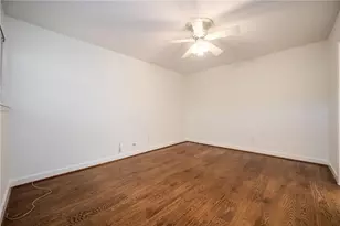 346 Carpenter Dr, Atlanta, GA 30328 - Photo 17