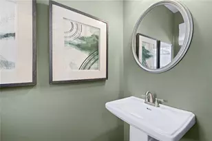 1075 Elowen Dr, Austell, GA 30168 - Photo 21