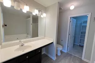 2048 Lakeshore Overlook Dr NW, Kennesaw, GA 30152 - Photo 13