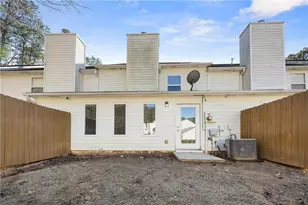 6690 Villa Ct, Lithonia, GA 30038 - Photo 17