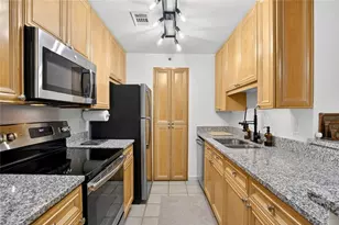 3203 Lenox Road NE, Atlanta, GA 30324 - Photo 17