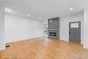 615 Piping Rock Point, Lawrenceville, GA 30043 - Photo 9