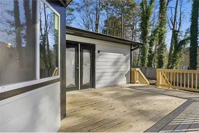 6381 Phillips Creek Drive, Lithonia, GA 30058 - Photo 19