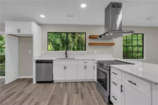 8949 Raven Dr, Jonesboro, GA 30238 - Photo 13