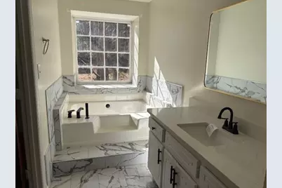 7037 Shangrila Trail, Riverdale, GA 30296 - Photo 9