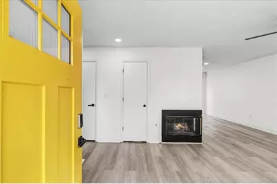 3475 Meadowlane Place SW, Atlanta, GA 30331 - Photo 9