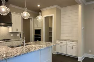 88 Morrison St, Watkinsville, GA 30677 - Photo 5