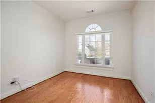 6350 Hunters View Ln, Cumming, GA 30041 - Photo 7