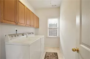 6350 Hunters View Ln, Cumming, GA 30041 - Photo 37