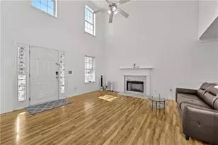 4005 Jackson Shoals Ct, Lawrenceville, GA 30044 - Photo 5