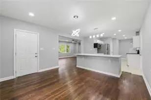 2763 Baker Ridge Dr NW, Atlanta, GA 30318 - Photo 7