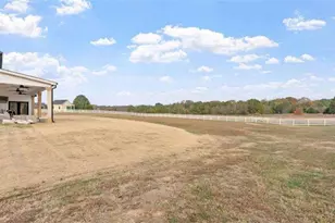 28 Ravenfield Rd, Taylorsville, GA 30178 - Photo 35