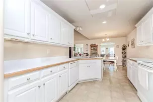 855 Crystal Meadow Dr, Winder, GA 30680 - Photo 11