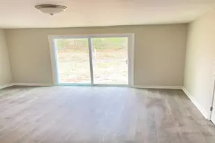 8947 Yarmouth Dr, Jonesboro, GA 30238 - Photo 5