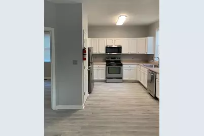 559 Woodlawn Avenue, Atlanta, GA 30318 - Photo 5