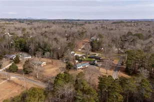 3318 Springdale Forrest Cir, Gainesville, GA 30506 - Photo 5