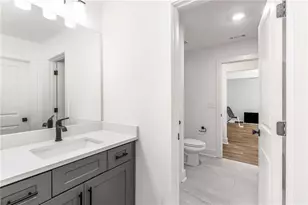 3127 Cherry Blossom Ln, Atlanta, GA 30344 - Photo 43