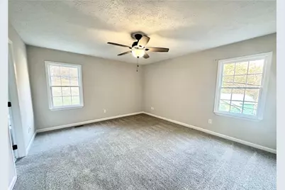 9725 Kings Road, Gainesville, GA 30506 - Photo 11