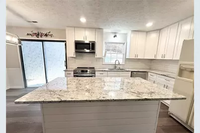 9725 Kings Road, Gainesville, GA 30506 - Photo 7