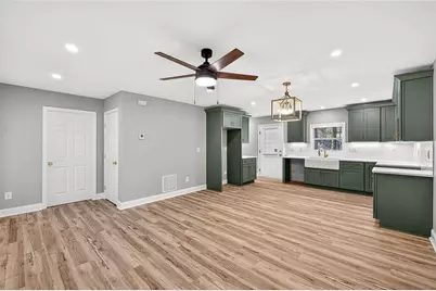 2185 Lang Drive SW, Atlanta, GA 30315 - Photo 9