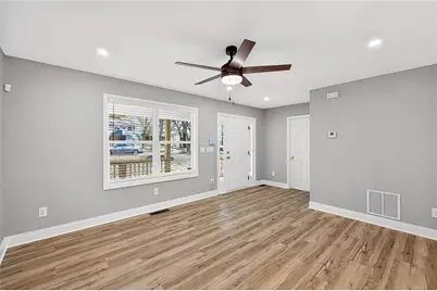 2185 Lang Drive SW, Atlanta, GA 30315 - Photo 5