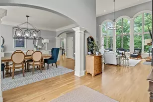 9745 Autry Falls Dr, Alpharetta, GA 30022 - Photo 11