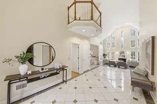 37 Plantation Dr NE, Atlanta, GA 30324 - Photo 7