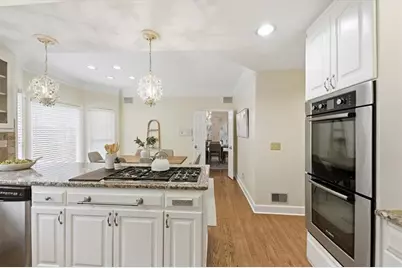 37 Plantation Drive NE, Atlanta, GA 30324 - Photo 33