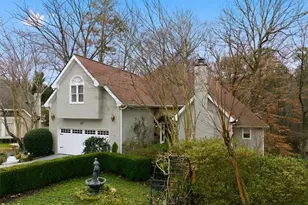 37 Plantation Dr NE, Atlanta, GA 30324 - Photo 3