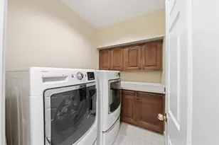 37 Plantation Dr NE, Atlanta, GA 30324 - Photo 35