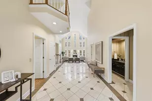 37 Plantation Dr NE, Atlanta, GA 30324 - Photo 9