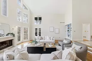 37 Plantation Dr NE, Atlanta, GA 30324 - Photo 17