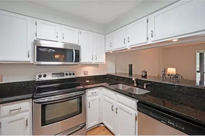 1800 Clairmont Lake #A313, Decatur, GA 30033 - Photo 3