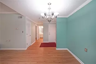 1800 Clairmont Lake, Decatur, GA 30033 - Photo 7