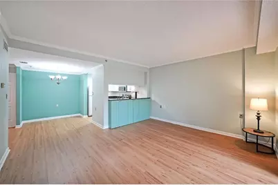 1800 Clairmont Lake #A313, Decatur, GA 30033 - Photo 9