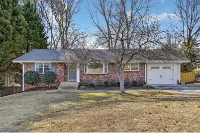 626 Rosedale Drive SE, Smyrna, GA 30082 - Photo 1