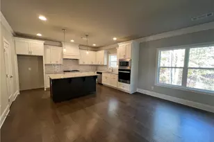 514 Adventure Trl, Jefferson, GA 30549 - Photo 19