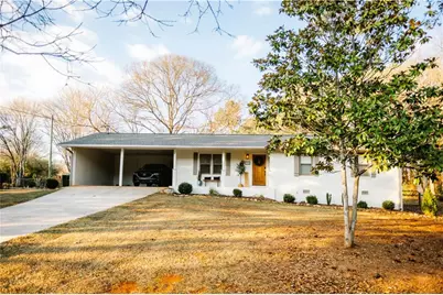 955 Victoria Lane, Oxford, GA 30054 - Photo 1