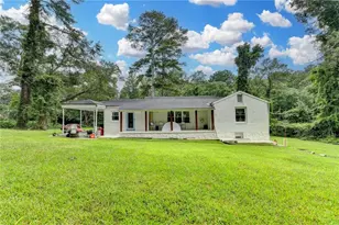 6654 Old Covington Rd, Lithonia, GA 30058 - Photo 29