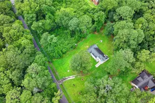 6654 Old Covington Rd, Lithonia, GA 30058 - Photo 37