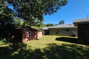 349 Johnson Ferry Road NE, Atlanta, GA 30328 - Photo 3