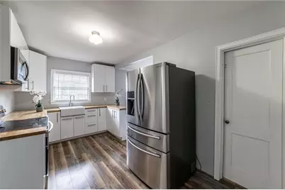 349 Johnson Ferry Road NE, Atlanta, GA 30328 - Photo 17