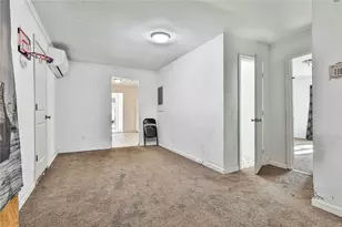 66 Howell Dr SW, Atlanta, GA 30331 - Photo 11